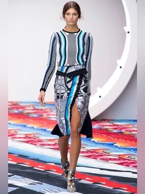 Peter Pilotto Scoop-Neck Striped Knit Sweater